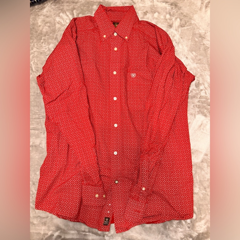 Ariat fitted button up